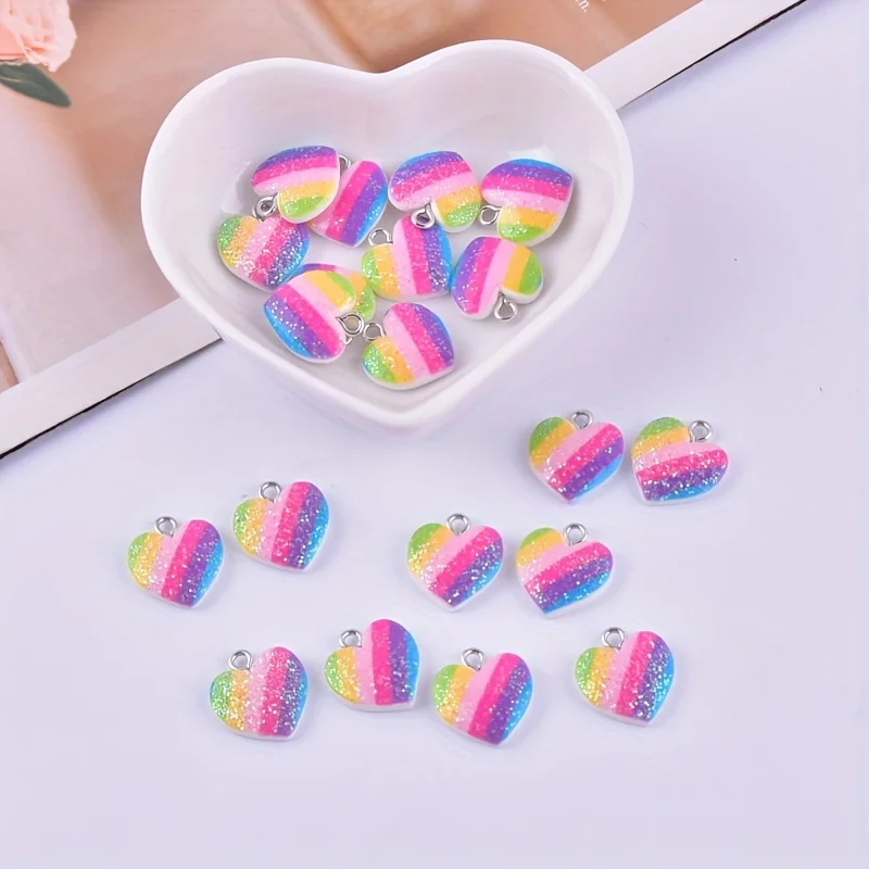 10 Pezzi Ciondoli a Cuore in R - Resin Crafts Diy recensione e prezzo